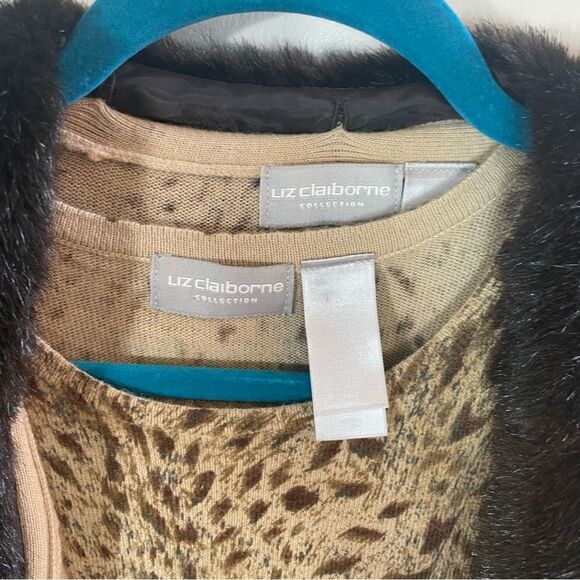 Liz Claiborne Collection Petite Lion Print L/S Faux Neck Button Down
Sweater - Picture 8 of 8